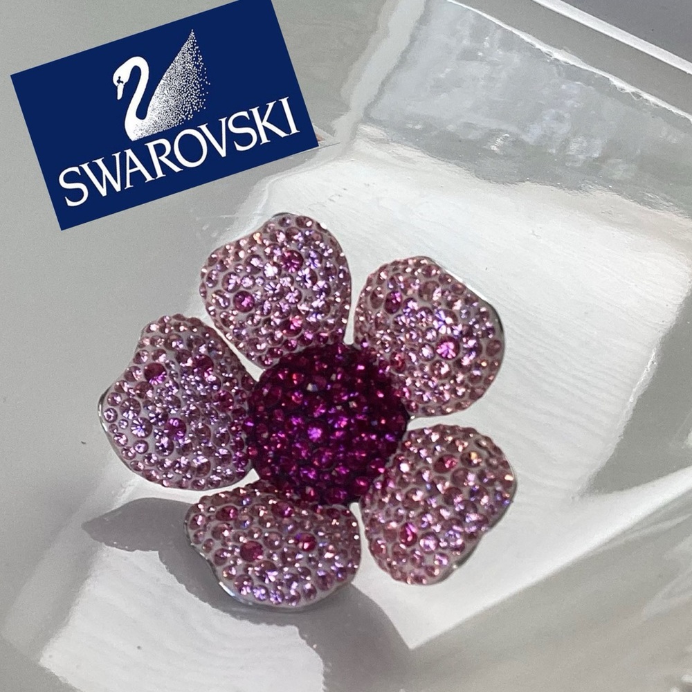 🌸Swarovski Pink Crystal Blossom